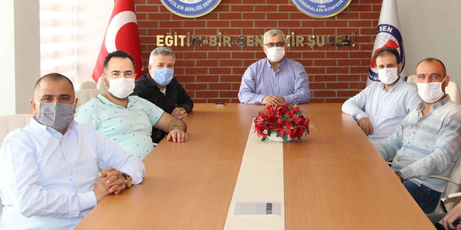  “Eğitim çalışanlarımızla birlikte, Eğitim için çalışıyoruz”