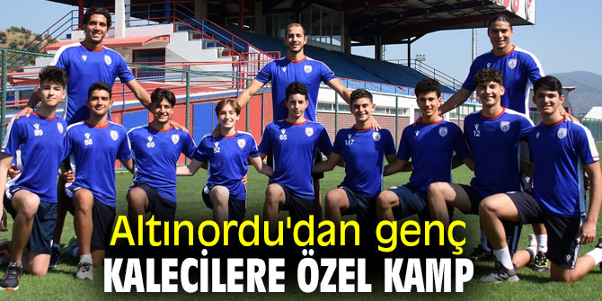 Genç kalecilere özel kamp