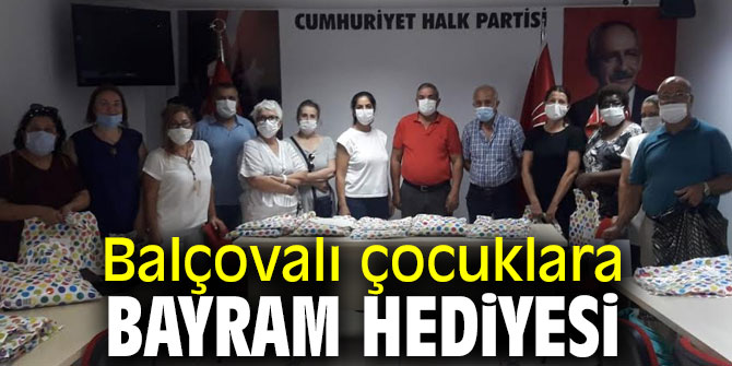 CHP'den Balçovalı çocuklara bayram hediyesi
