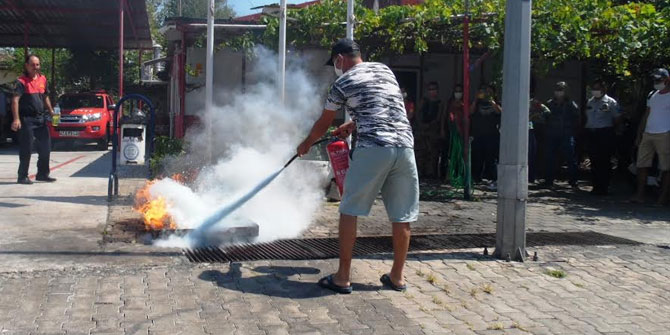 Müze çalışanlarına yangın eğitimi!