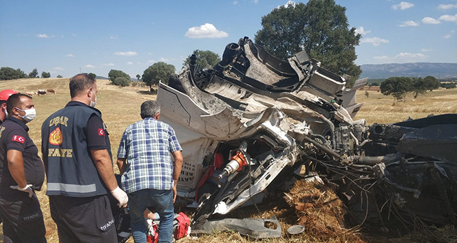 İki tır çarpıştı! 1 ölü 1 yaralı