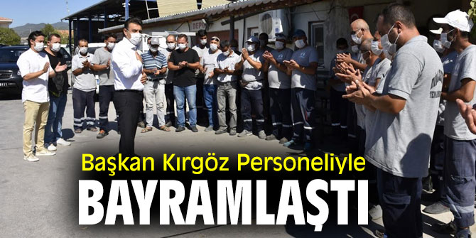 Başkan Kırgöz Personeliyle Bayramlaştı 
