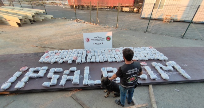 227 kilogram esrar ele geçirildi