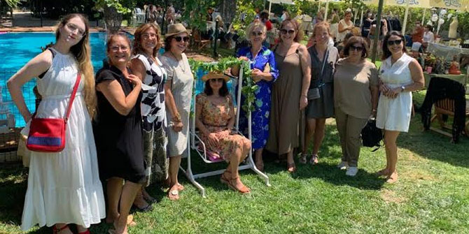 EGİKAD genç bilim kadınlarına destek oluyor