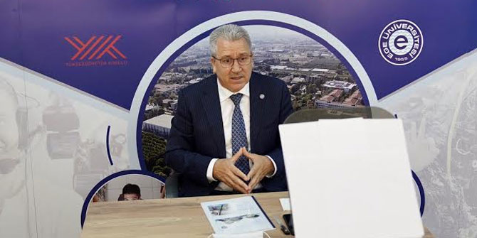 Ege Üniversitesi aday öğrencilerin yanında!