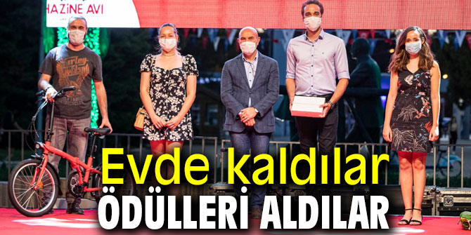 Evde kalanlar ödüllerini aldılar