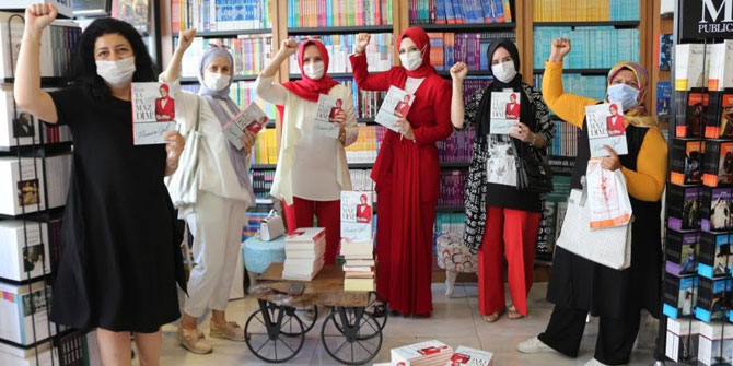 Nermin Gül'den imza günü