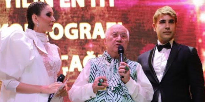 Asil Çağıl’a ödül