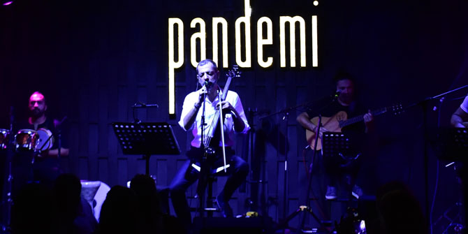 Rubato grubu Pandemi Restaurant'ta sahne aldı