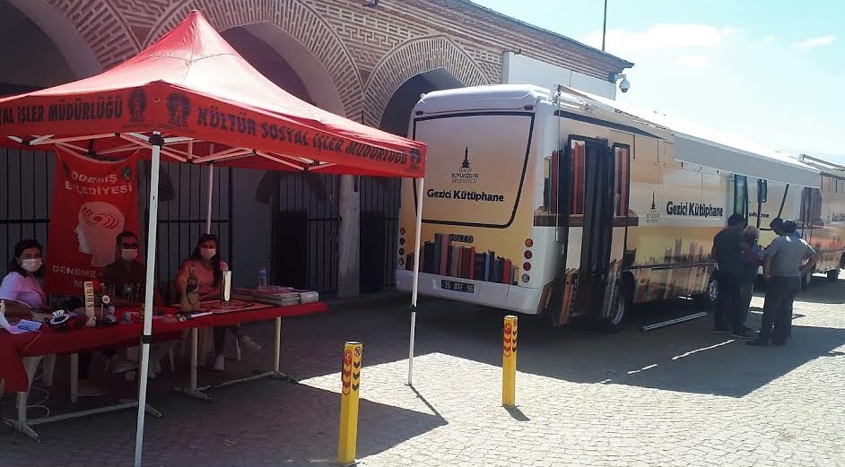 “Gezici Kütüphane” projesinin Ödemiş’teki yeni durakları