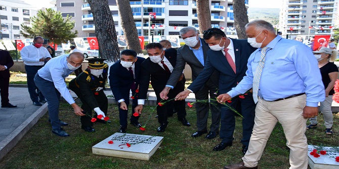 Narlıdere’de 30 Ağustos’a buruk kutlama