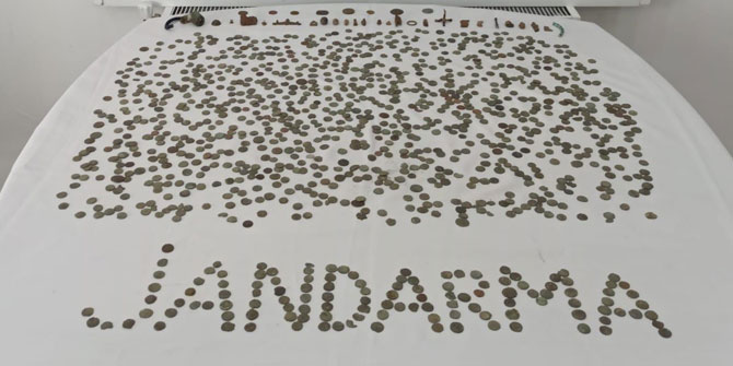 Roma dönemine ait bin 188 adet tarihi eser ele geçirildi