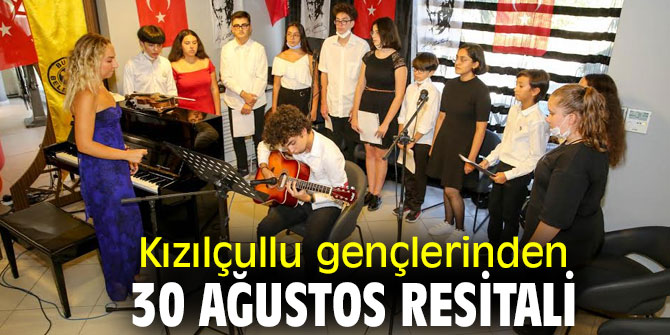 Kızılçullu gençlerinden 30 Ağustos resitali 
