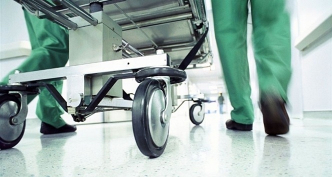 Traktör devrildi! 1 ölü