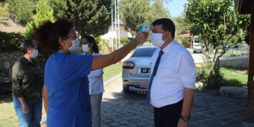 Seyfi Bozçelik, Huzurevi Sakinlerini Ziyaret etti