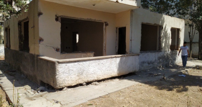 Boğazı kesilmiş erkek cesedi bulundu!