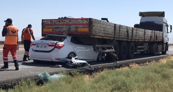 Feci kazada 1 ölü, 4 yaralı