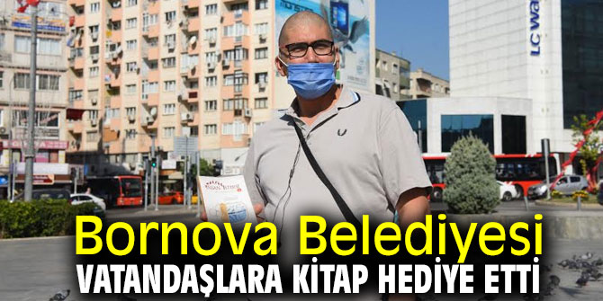 Bornova Belediyesi'nden vatandaşlara kitap hediyesi