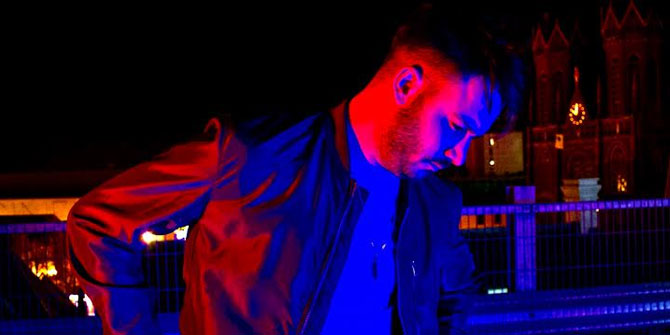 Tahsin Burak "Diz Dize " çok sevildi.