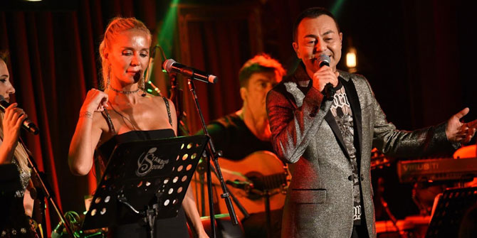 Serdar Ortaç, Muamma’da sahne aldı