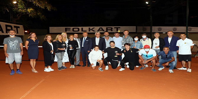 Küçük Kulüp’te Kupalar Sahiplerini Buldu