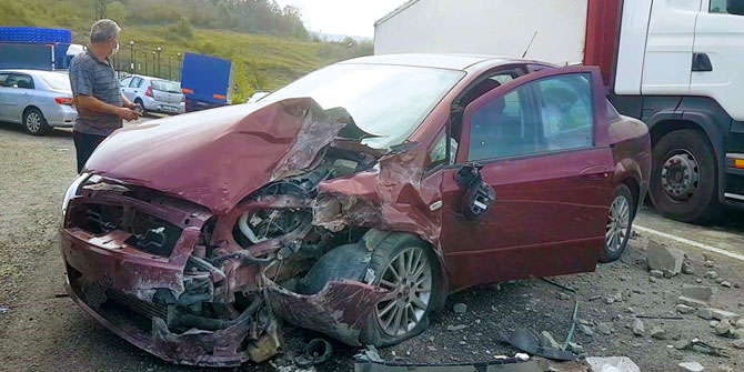 İnanılmaz kazada 4 yaralı