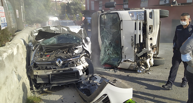 Kamyonet dehşeti! 4 yaralı