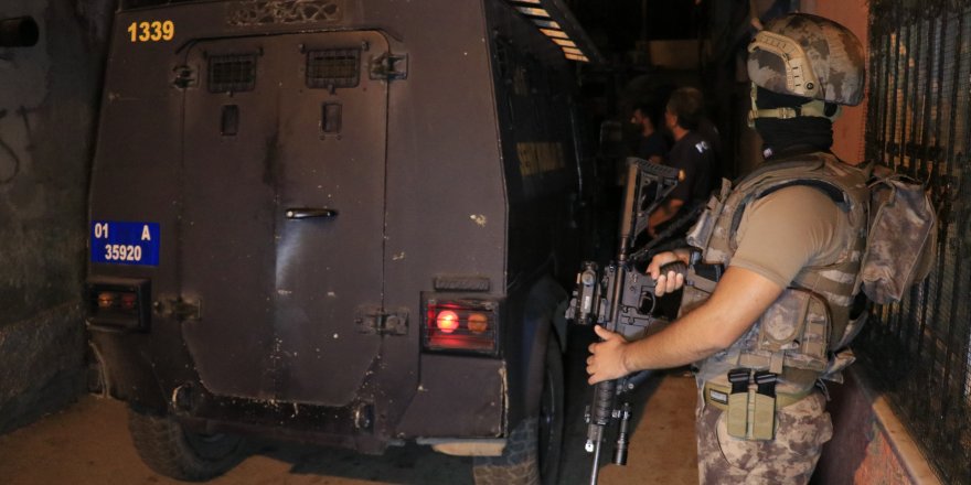 Şafak vakti narkotik operasyonu! 