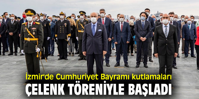 İzmir'de  Cumhuriyet Bayramı kutlamaları çelenk töreniyle başladı