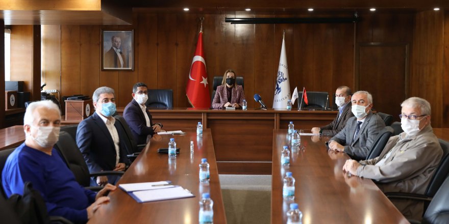 Prof. Dr. Nükhet Hotar, deprembilimcilerle buluştu!