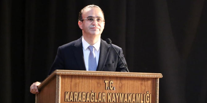 Saat 09.05’te İzmir’de Hayat Durdu