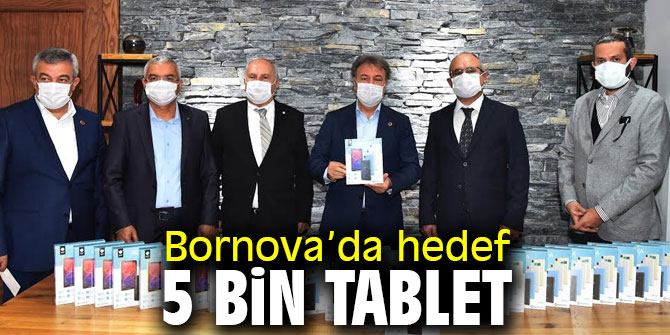 Bornova'da iş dünyasından tablet bağışı