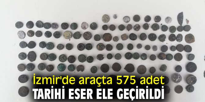 İzmir'de araçta 575 adet tarihi eser ele geçirildi