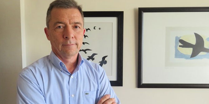 Rotary'den Prof. Dr. Sayıner'e "Rotary hizmet ödülü" 