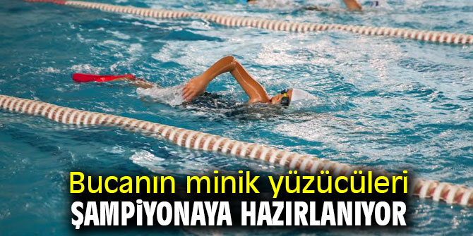 Okullar tatilde küçük yüzücüler idmanda