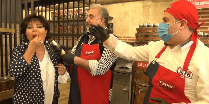 Faik Öztürk'ten çiğköfteli sürpriz