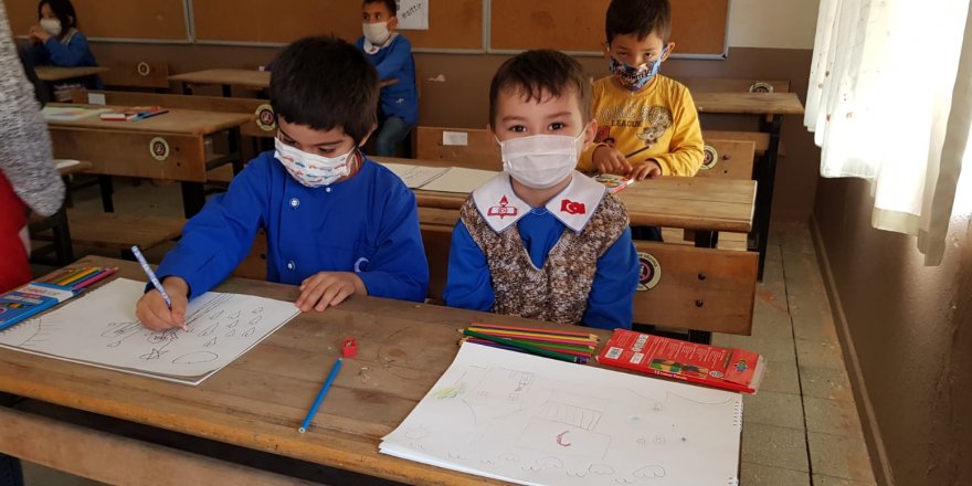 Genç Kızılay İzmir’den “Sağlıklı Köy Okulları” projesi