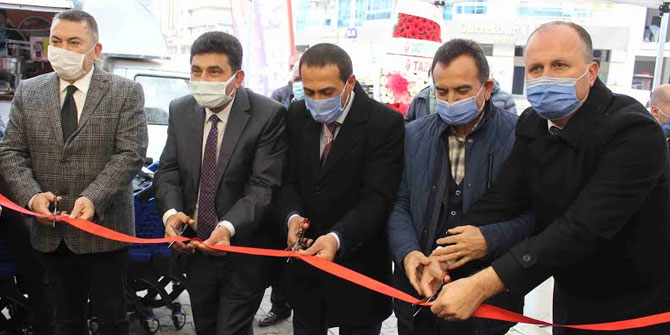 İzmir’in şarküteri devi Gürtat 22. şubesiyle Atakent’te