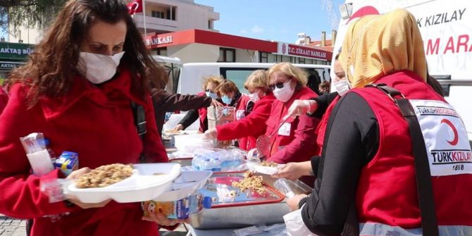 Türk Kızılay Foça Şubesinden Çanakkale Şehitleri hayrı