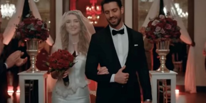 Beyaz Butik’ten Masumiyet'e özel gelinlik