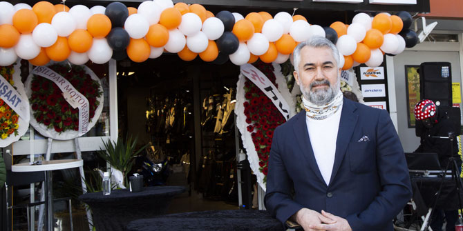  Vipmoto, Karşıyaka'da kapılarını açtı!