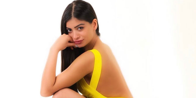 SOSYAL MEDYAYI SALLADI, SIRA MÜZİKTE