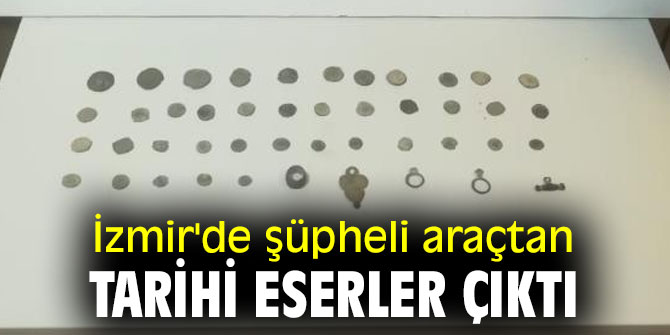 İzmir'de şüpheli araçtan tarihi eserler çıktı