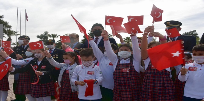 Aliağa’da 23 Nisan Coşkusu Evlere Sığmadı