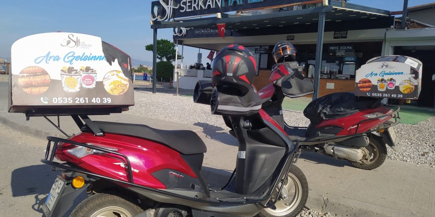 Serkan Hamza Midye, İzmirlilere paket servisle ulaştı