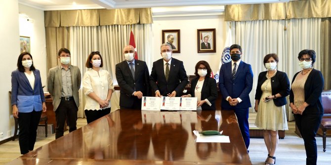 Eğitim Fakültesinde üç bölüme daha akreditasyon