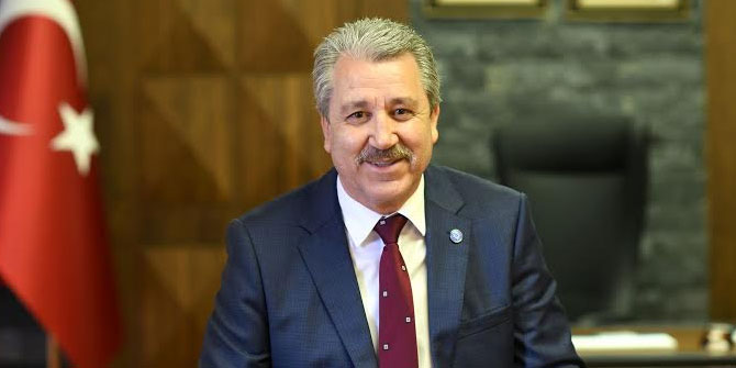 Ege’de robotik cerrahi yöntemiyle obezite ameliyatı