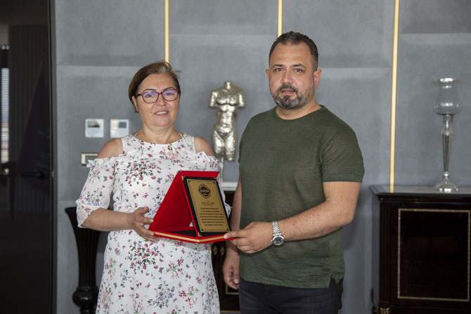 Depremzedelerden Avcılar'a teşekkür