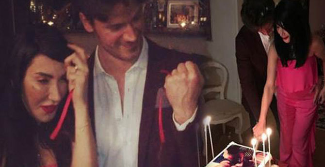 Hande Yener'e 15 Bin Dolarlık Nişan Hediyesi