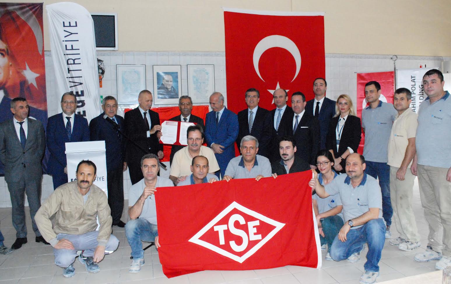 Ege Vitrifiye’ye TSE’den “ÇİFT YILDIZ BELGESİ”